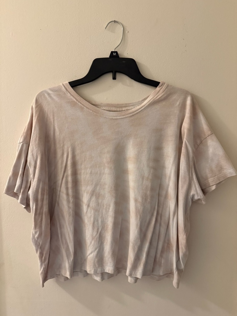Old Navy Women's Short Sleeve Boxy Tee in Light Beige